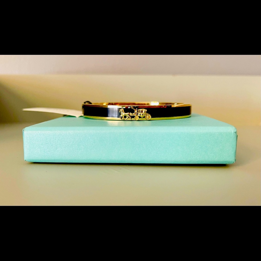 Coach horse carriage enamel hinged bangle bracelet